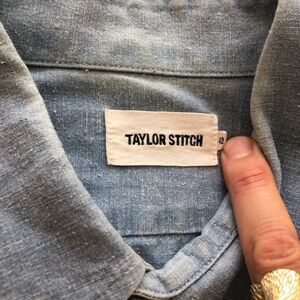 Taylor Stitch work shirt. In great shape. Good for everyday casual.